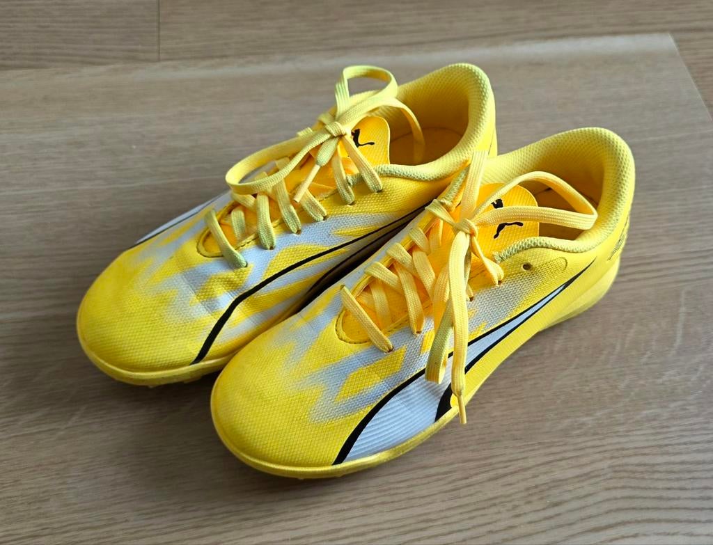 Puma Ultra Play TT Jr voetbalschoenen - Maat 34, Maat XS of kleiner, Ophalen, Nieuw, Schoenen
