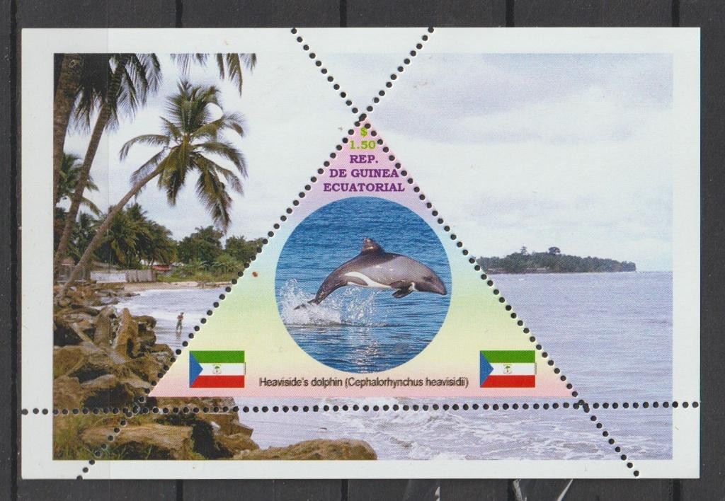 DOLFIJNEN- mooi Triangel bl. v GUINEA-Ecu-TRI-13, Verzenden, Postfris, Dier of Natuur