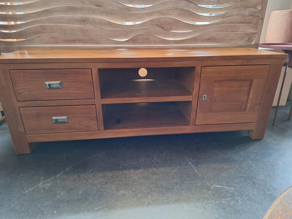 Mooi laag TV kastje in goede staat, Ophalen, 100 tot 150 cm, Warm hout, Onbekend