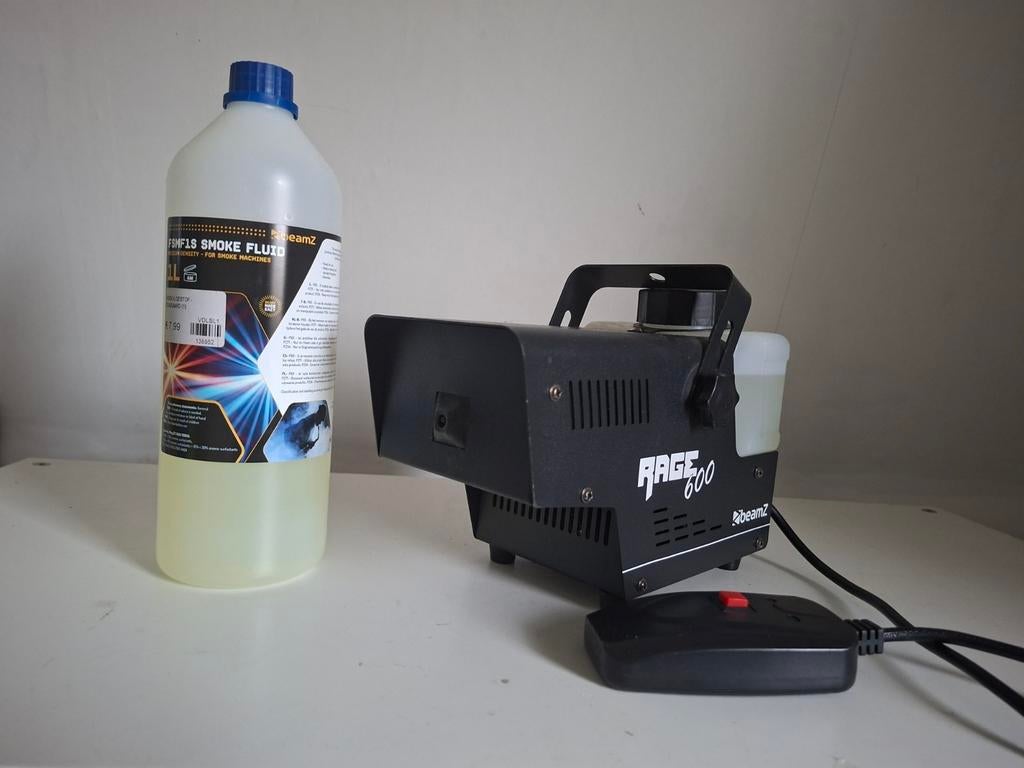 Beamz RAGE 600 Rookmachine inclusief een fles vloeistof, Ophalen, Zo goed als nieuw, Overige typen, Overige