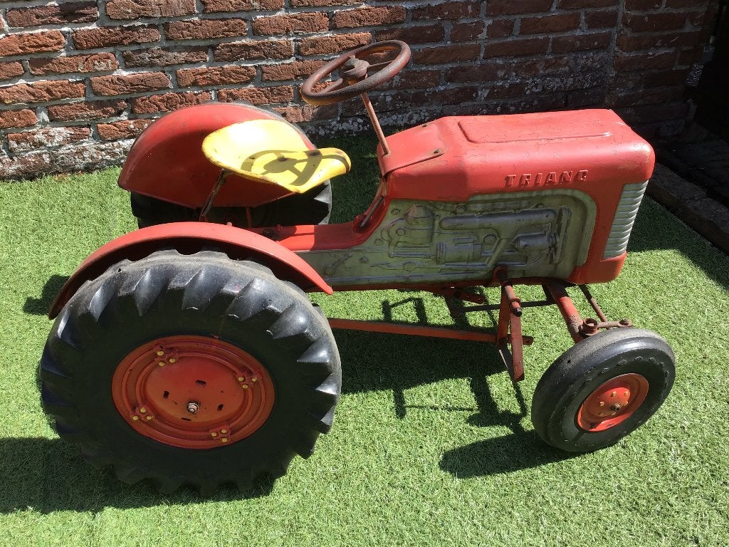 Vintage Triang trapauto - Rode pedaaltractor, Ophalen of Verzenden