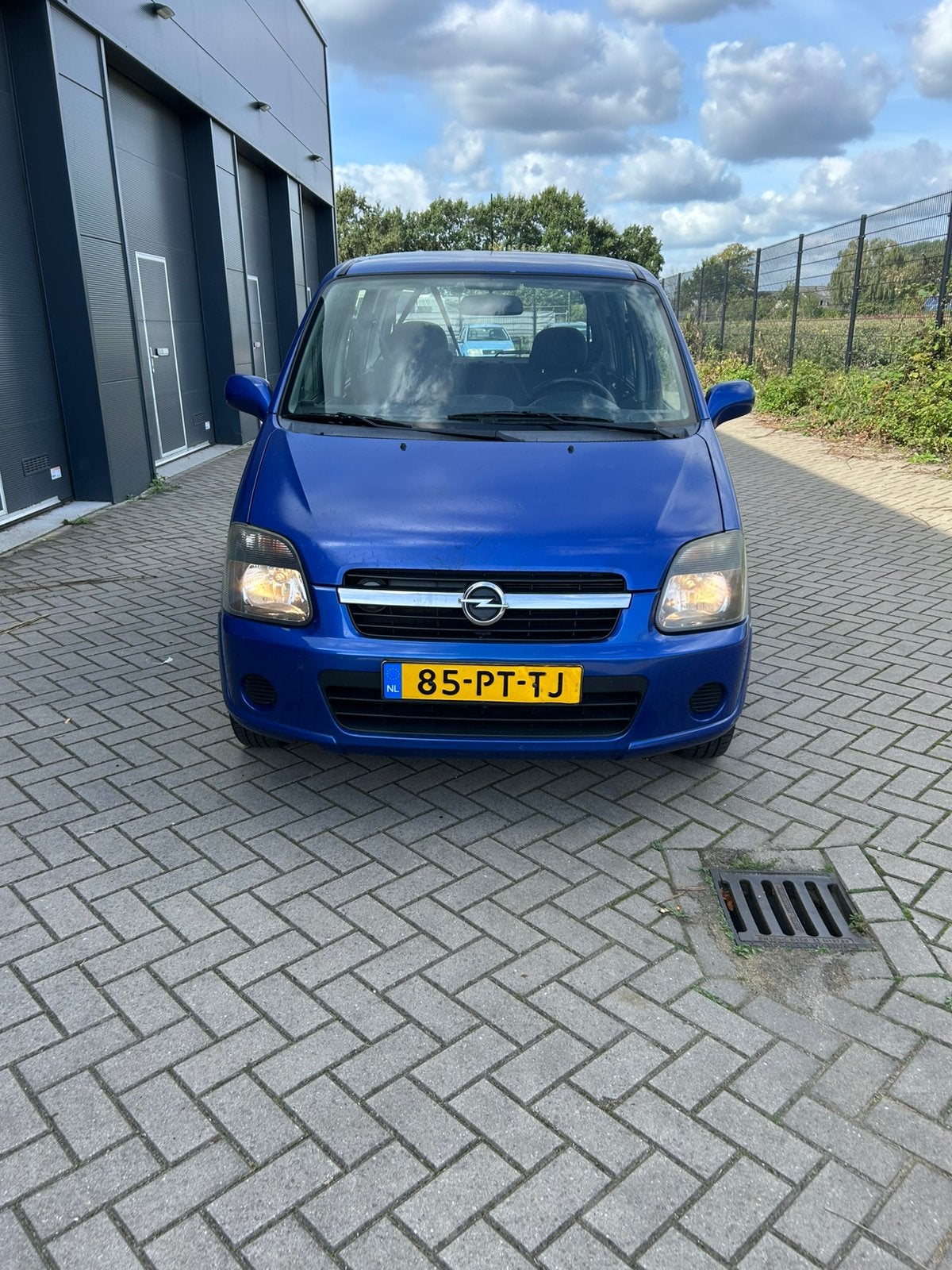 Opel Agila 1.2 16V Twinport 2004 Blauw, Voorwielaandrijving, 40 €/maand, 4 cilinders, Blauw