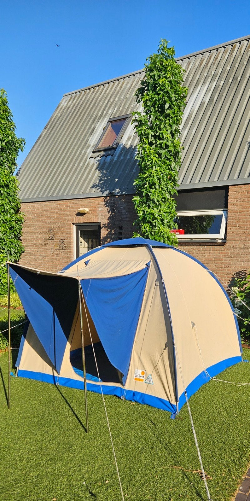 Zo goed als nieuwe tent., Ophalen, Zo goed als nieuw, Tot en met 2