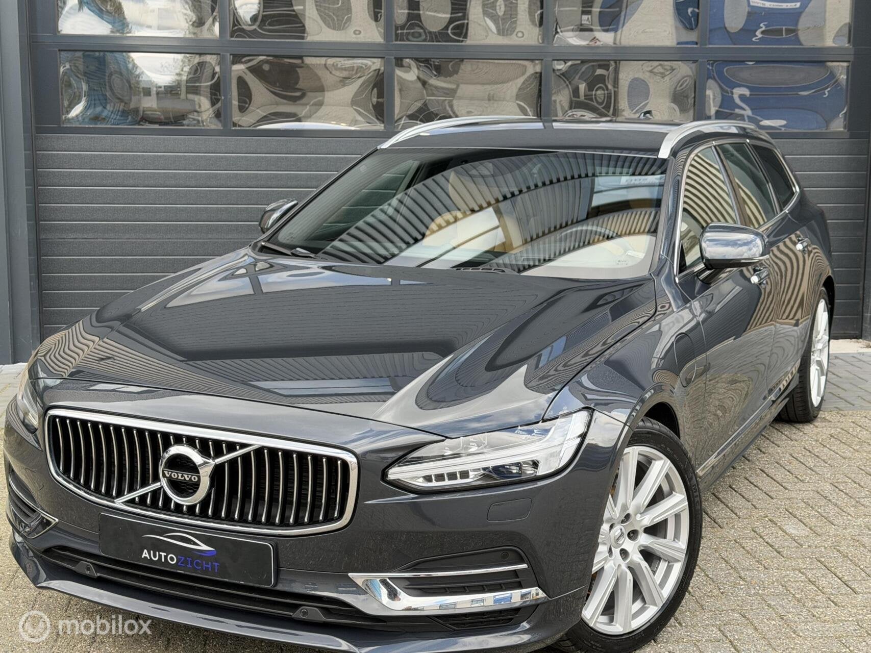 Volvo V90 2.0 T8 AWD Inscription | Bowers & W | Memory | HUD, Automaat, 4 cilinders, Leder, Vierwielaandrijving