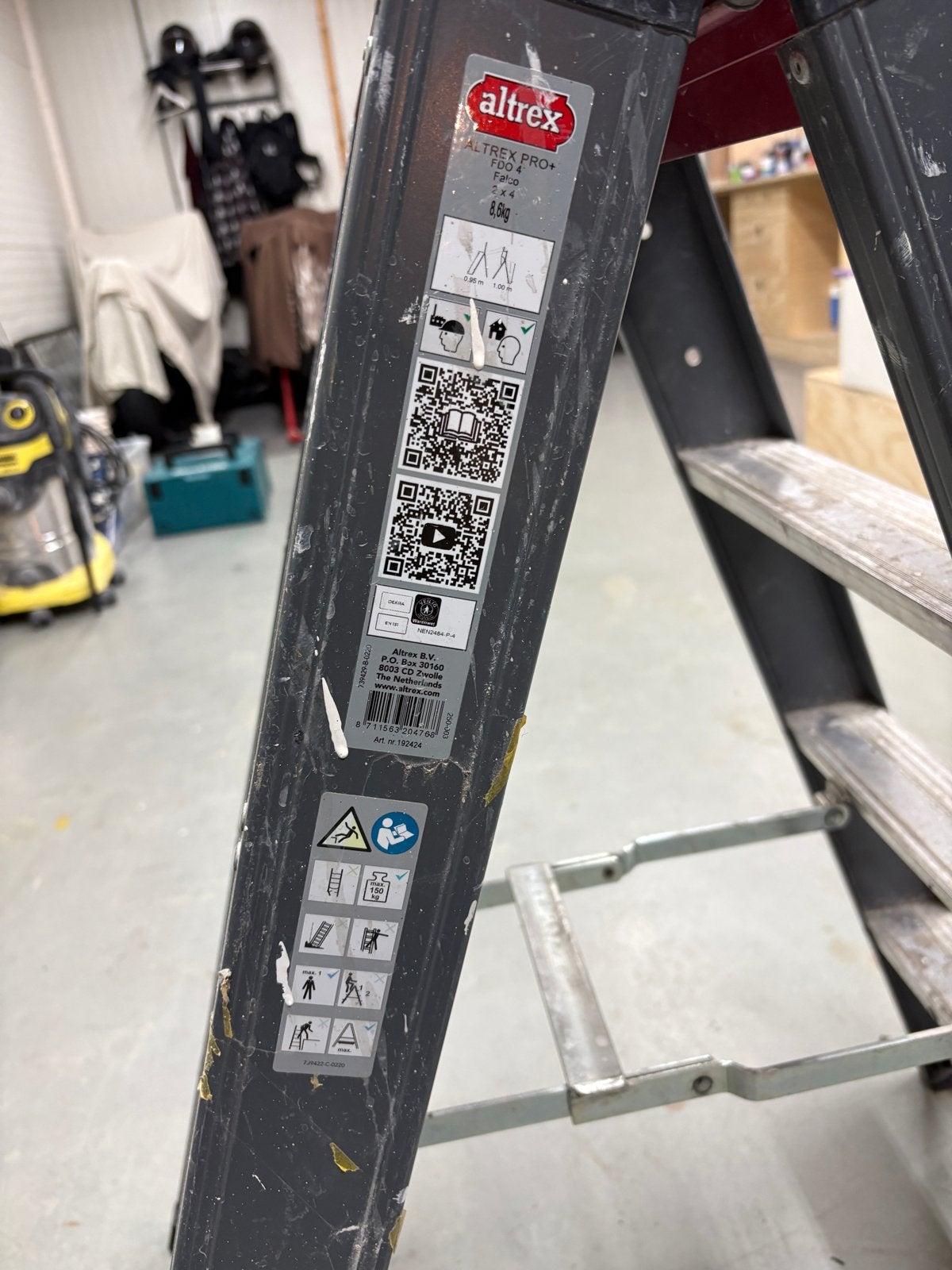 Altrex PRO+ 100 1x4 Trap - Gebruikt, Doe-het-zelf en Verbouw, Ophalen of Verzenden, Gebruikt, Trap, Minder dan 2 meter