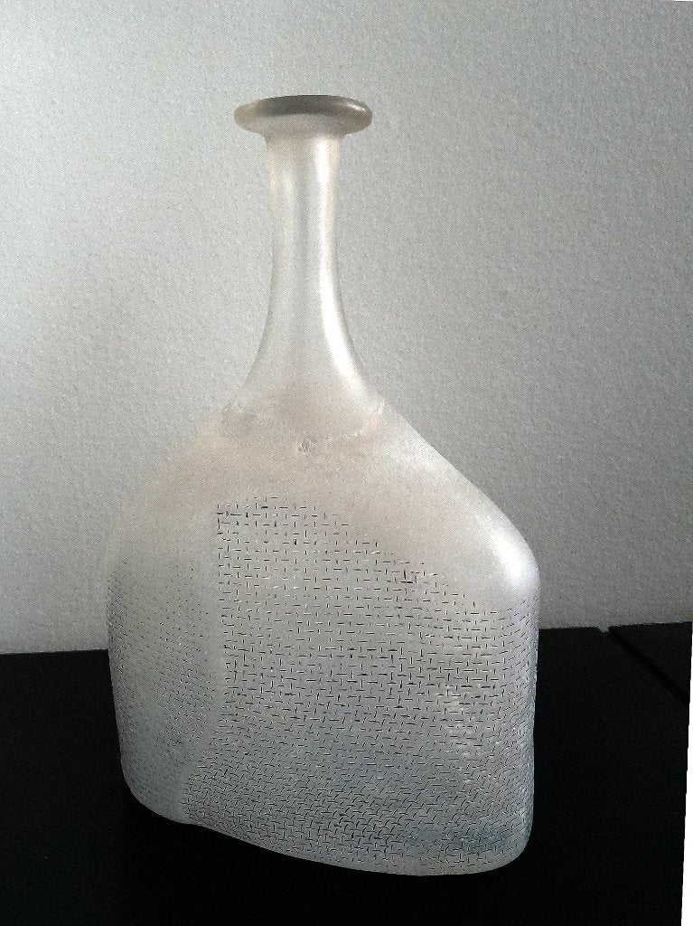 Kosta Boda vaas Bertil Vallien, Ophalen
