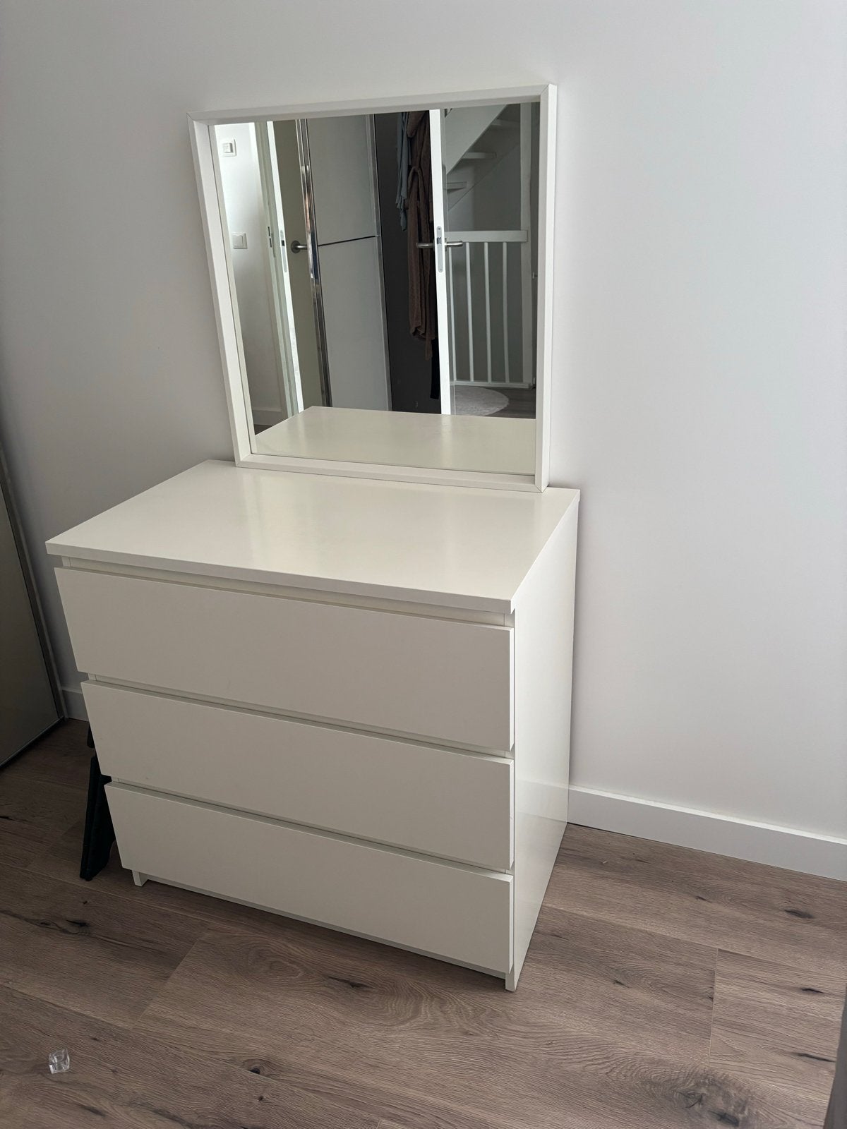 Make up tafel., Ophalen