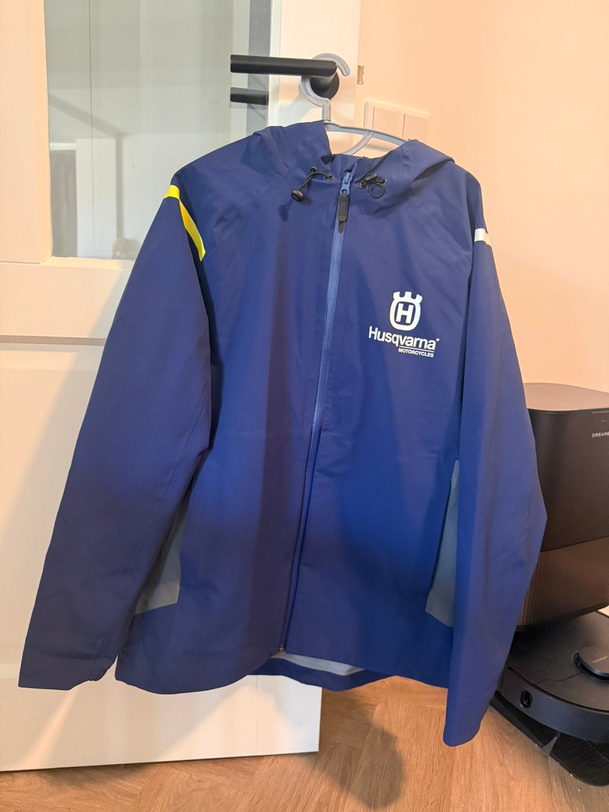 Husqvarna soft shell rain proof XXL jacket, Ophalen, Zo goed als nieuw, Overige maten