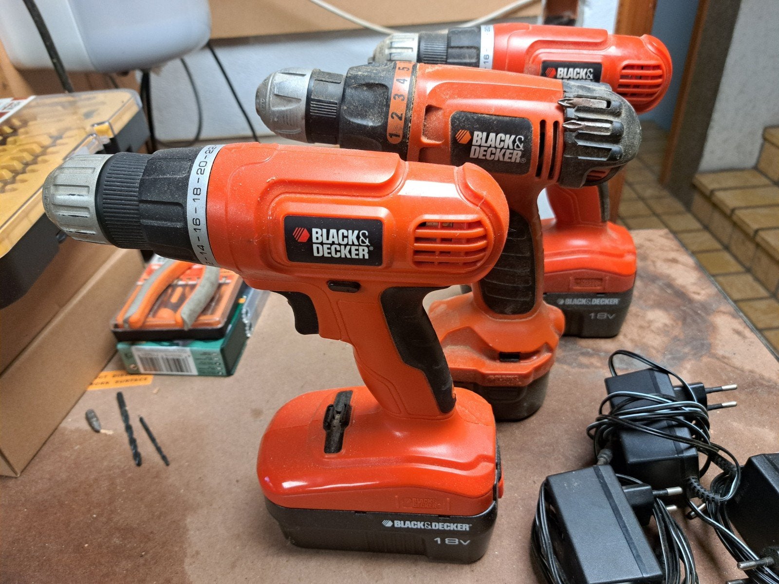 Black & Decker Boormachines - Set van 3, Variabele snelheid, Ophalen of Verzenden, Boor- en Schroefmachine, Gebruikt