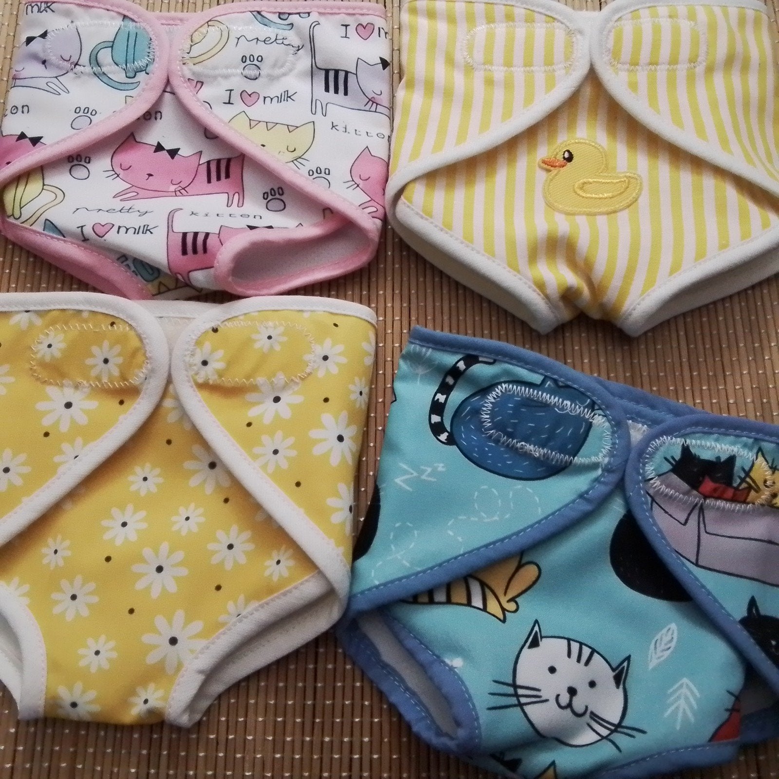 Poppenkleertjes -  WASBARE  POPPENLUIER  taillemaat 29-31 cm, Kinderen en Baby's, Ophalen of Verzenden, Nieuw, Babypop