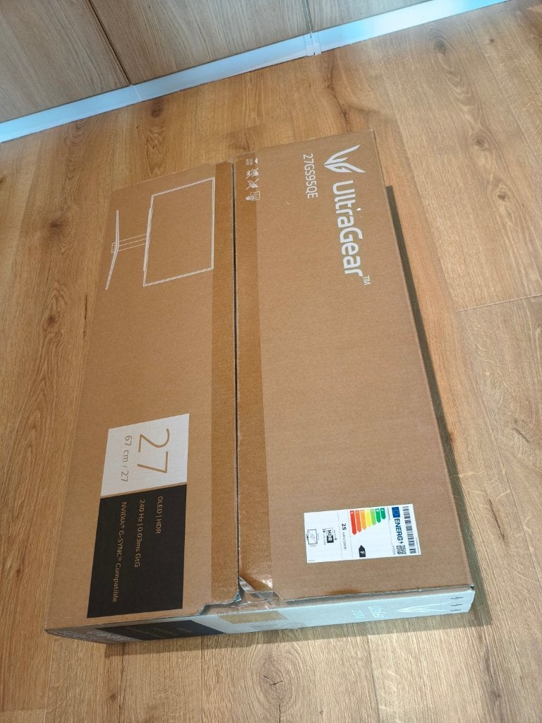 LG UltraGear 27GS95QE-B, Computers en Software, Monitoren, In hoogte verstelbaar, Minder dan 1 ms, Zo goed als nieuw, Quad HD (2K)