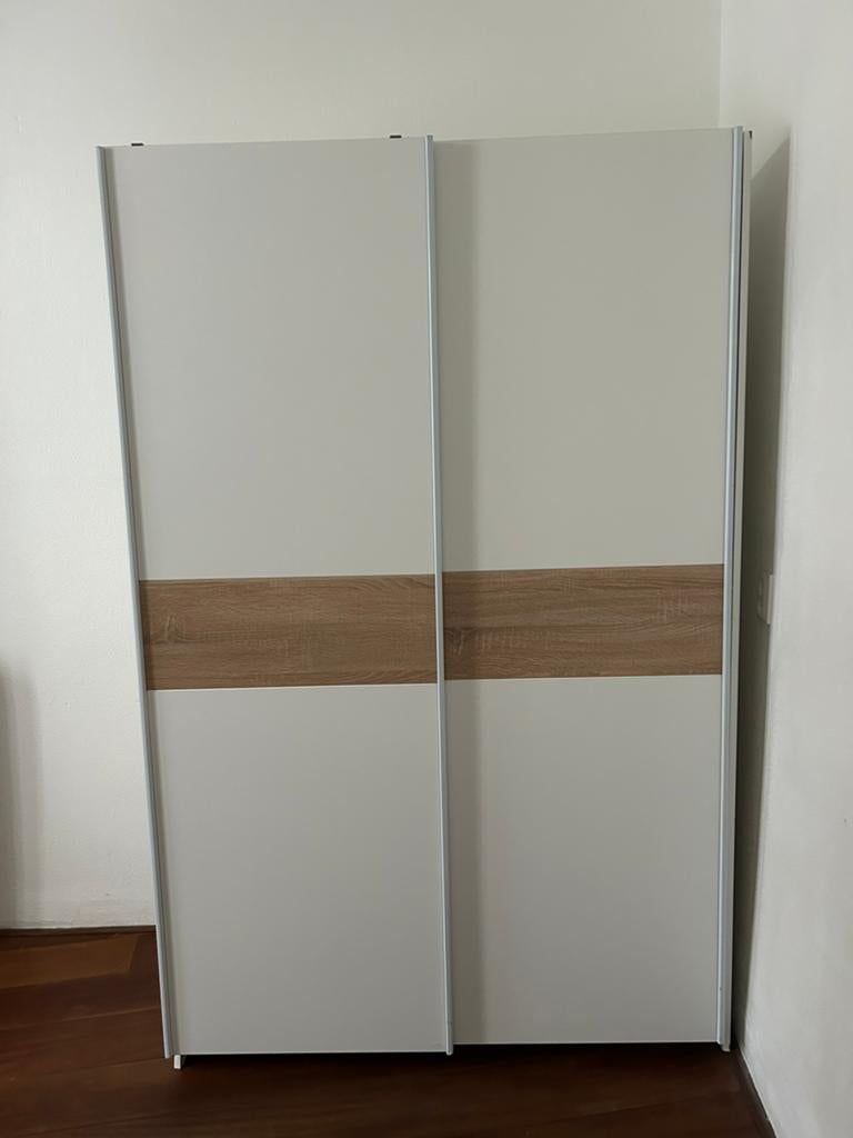 Designe Kledingkast, Huis en Inrichting, Kasten | Kledingkasten, Ophalen of Verzenden, Zo goed als nieuw, 50 tot 75 cm, 150 tot 200 cm