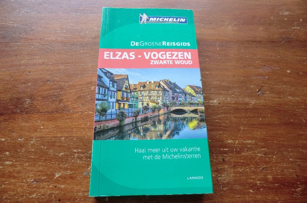 reisgids - Elzas, Vogezen, Zwarte Woud - michelin (2015), Boeken, Gelezen, Michelin, Europa, Ophalen of Verzenden