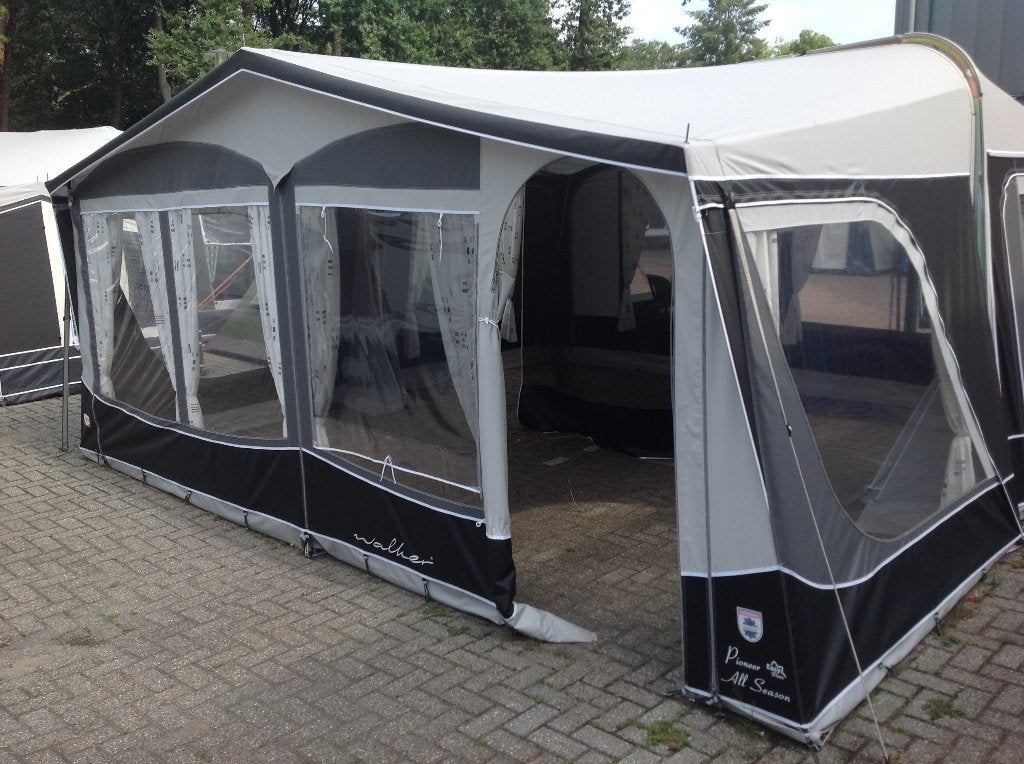 Walker Pioneer 250 Voortent SHOWMODEL maat 915 AFBREEKPRIJS, Ophalen, Gebruikt, Tot en met 6