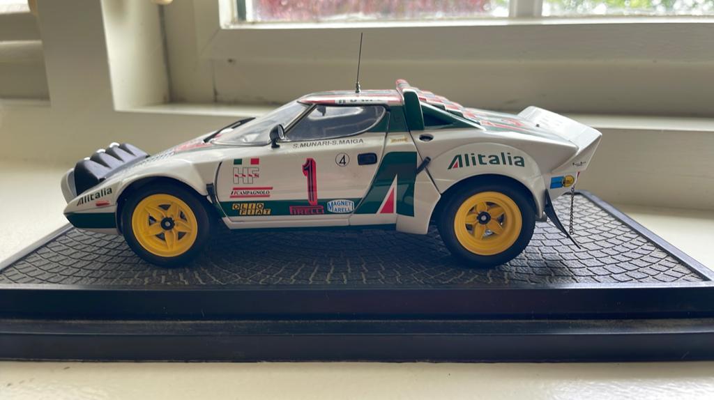 Kyosho Lancia Stratos HF rally ‘77 Monte Carlo, Overige merken, Auto, Groter dan 1:32, Ophalen of Verzenden