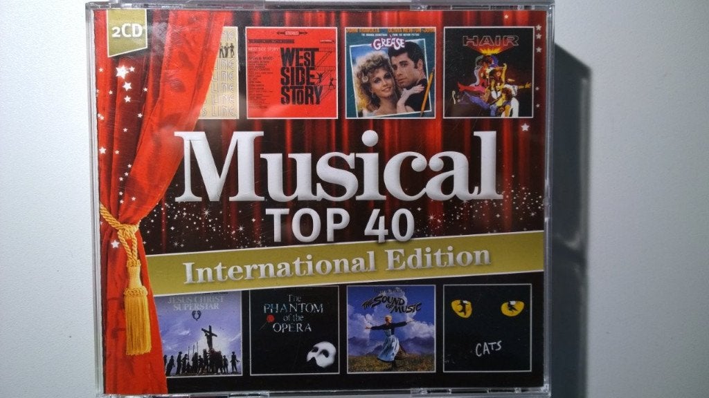 Musical Top 40 International Edition, Cd's en Dvd's, Ophalen of Verzenden, Zo goed als nieuw, Filmmuziek en Soundtracks, Album