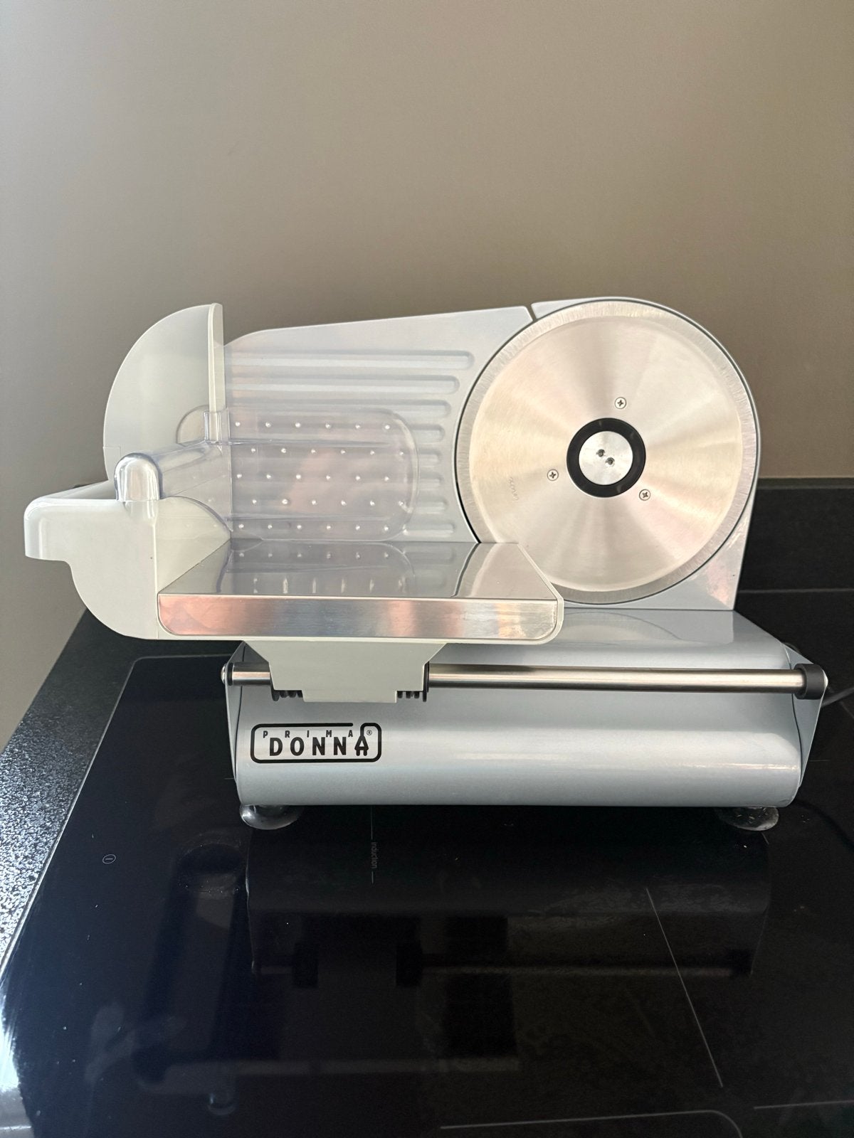 Prima Donna Snijmachine - Zo goed als nieuw, Witgoed en Apparatuur, Ophalen of Verzenden, Zo goed als nieuw, 1 snelheid