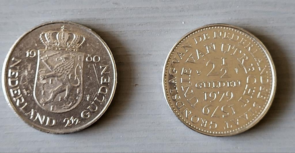 2 munten van 2,5 gulden. Zie omschrijving!, Postzegels en Munten, Munten | Nederland, Ophalen of Verzenden, Koningin Juliana, 2½ gulden