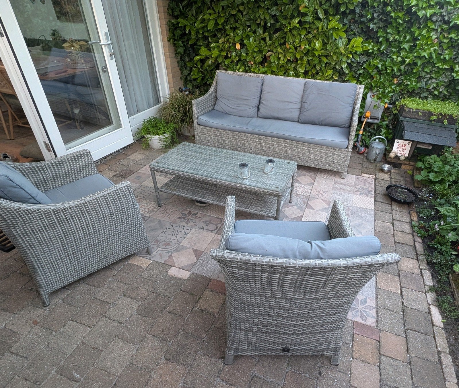 Le Sud Tuinset Grijs Wicker met Hocker, Tuin en Terras, Tuinsets en Loungesets, Ophalen, 5 zitplaatsen, Gebruikt, Bank