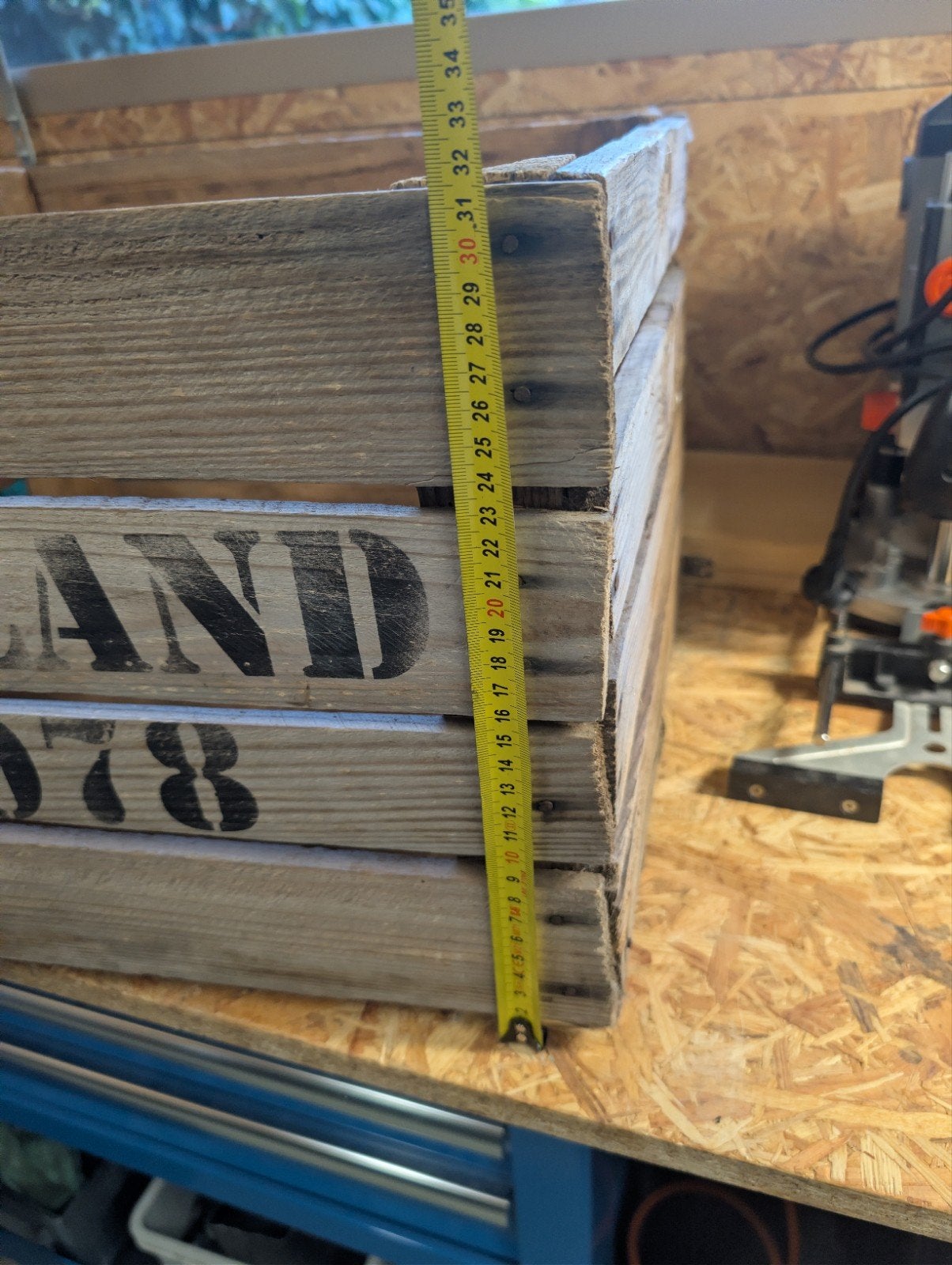 Houten krat – robuust en decoratief, Huis en Inrichting, Ophalen, Gebruikt, Minder dan 50 cm