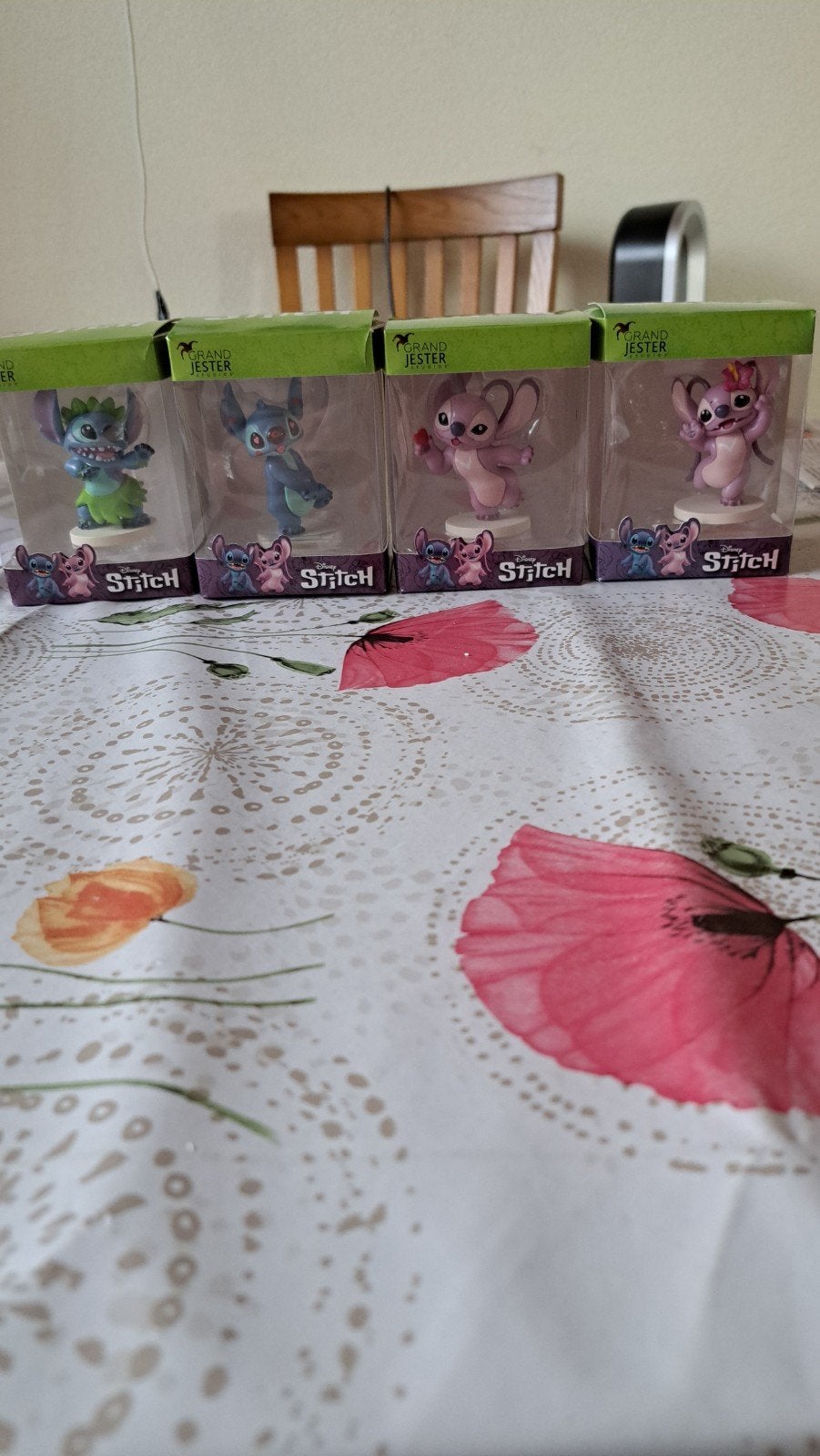 Disney Stitch & Angel beeldjes - Grand Jester, Verzamelen, Ophalen, Overige figuren, Nieuw, Beeldje of Figuurtje