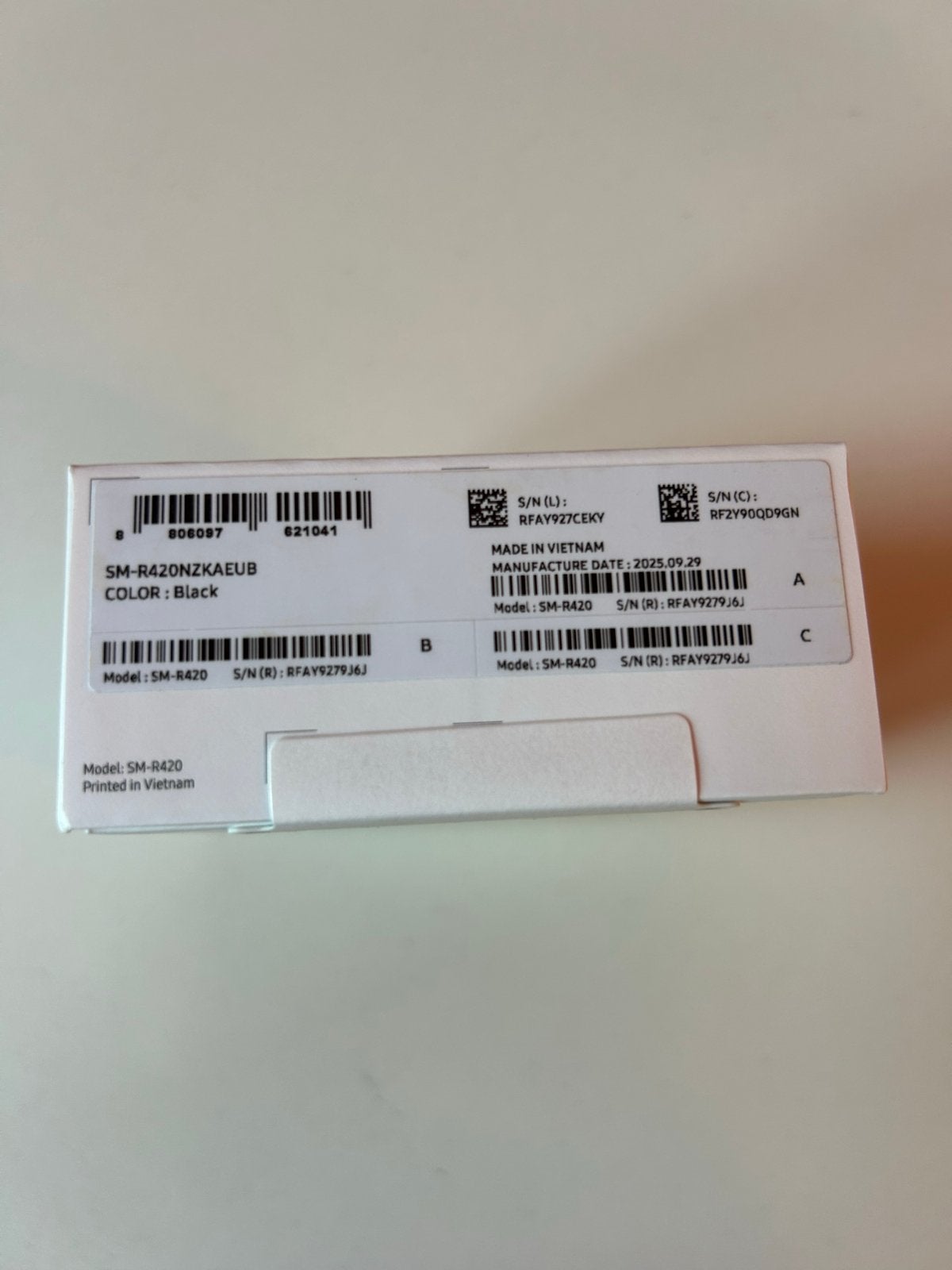 Foto 4 van Samsung Galaxy Buds3 FE Zwart - Nieuw in doos