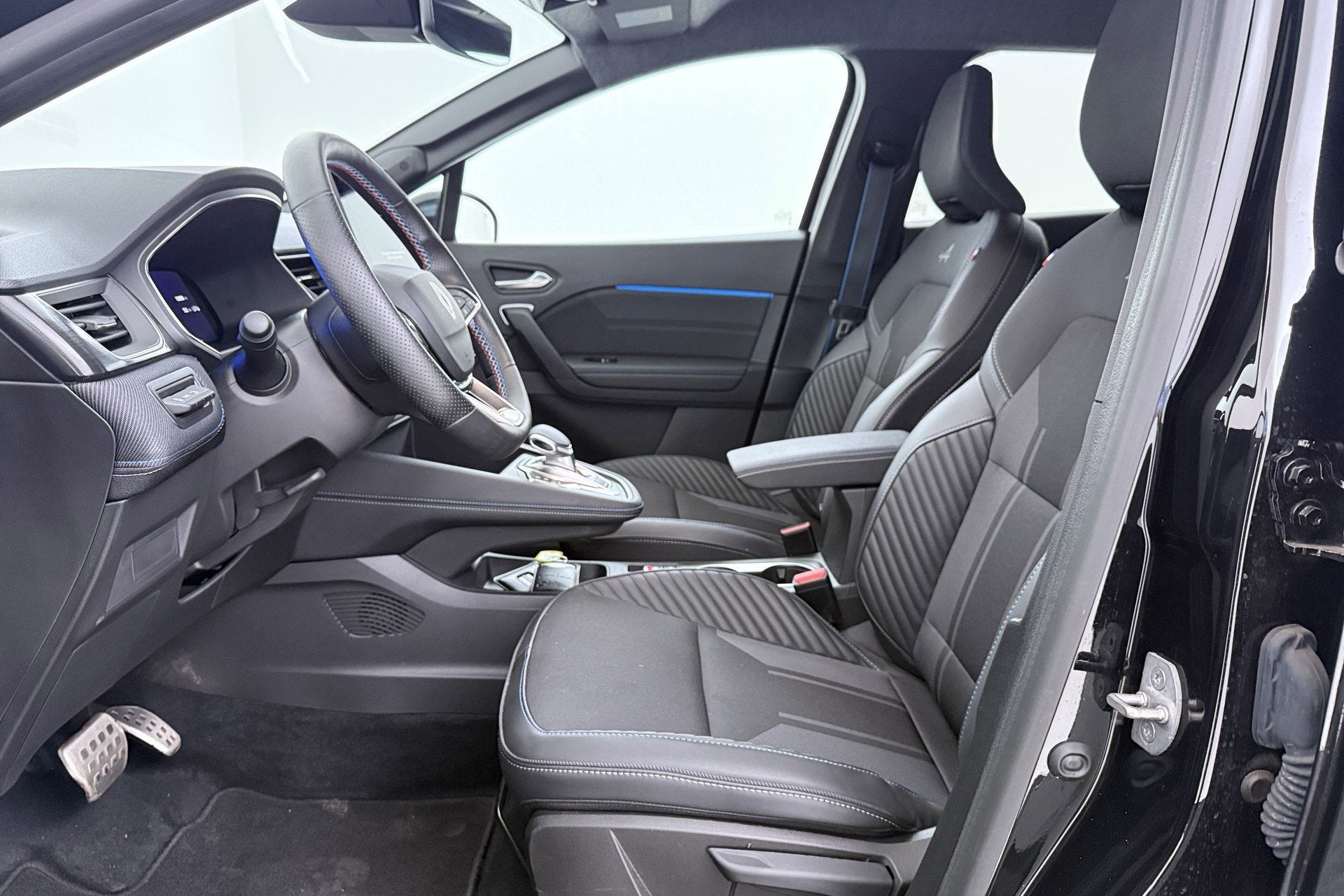 Renault SYMBIOZ 1.6 E-Tech full hybrid 145 esprit Alpine | O, Auto's, 745 kg, Stof, Gebruikt, Zwart