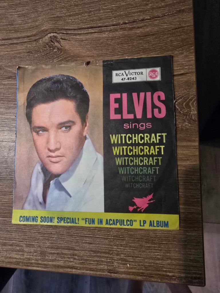 Elvis Witchcraft Single, Gebruikt, Ophalen of Verzenden, Pop, Beschermende buitenhoes
