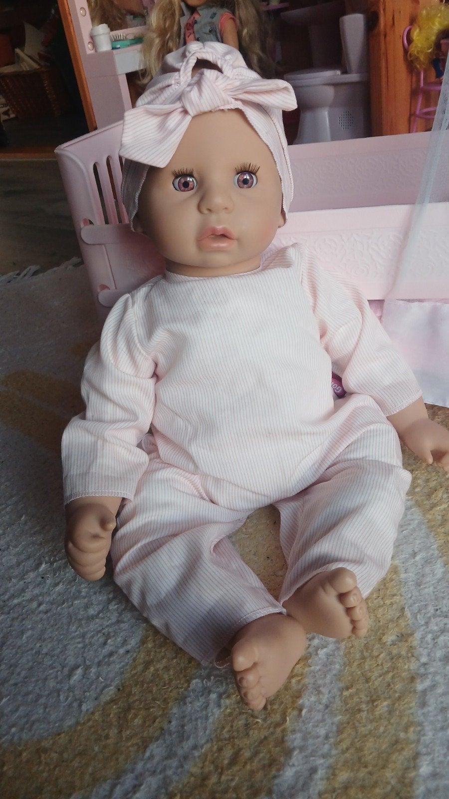 götz babypop cookie 46 cm met annabel bed, Kinderen en Baby's, Ophalen, Zo goed als nieuw, Babypop