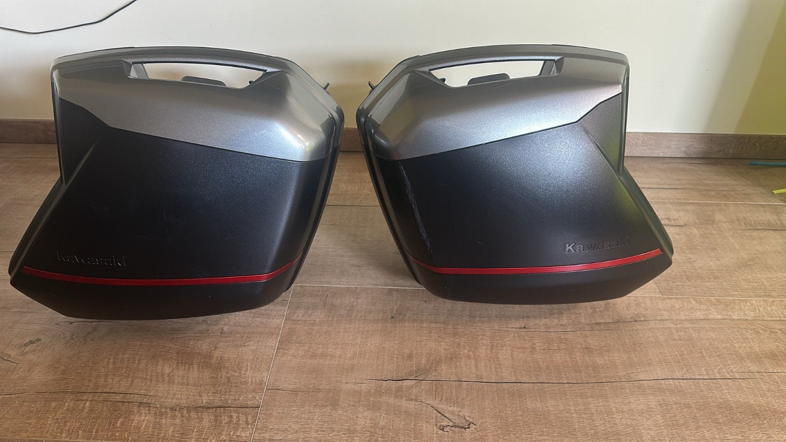 Originele Kawasaki zijkoffers + binnentassen Versys/Ninja, Ophalen, Gebruikt