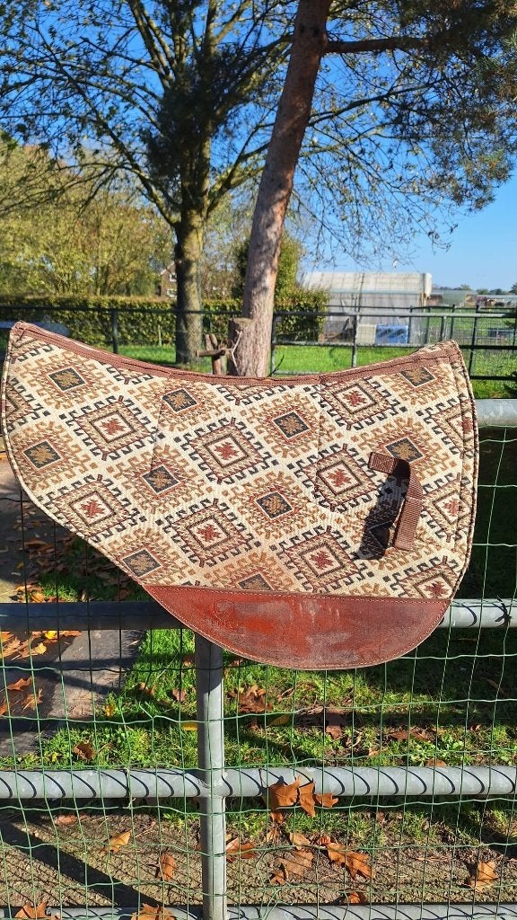 EDIX Aztec Brown Roundskirt Pad, Ophalen of Verzenden, Gebruikt, Zadelpad