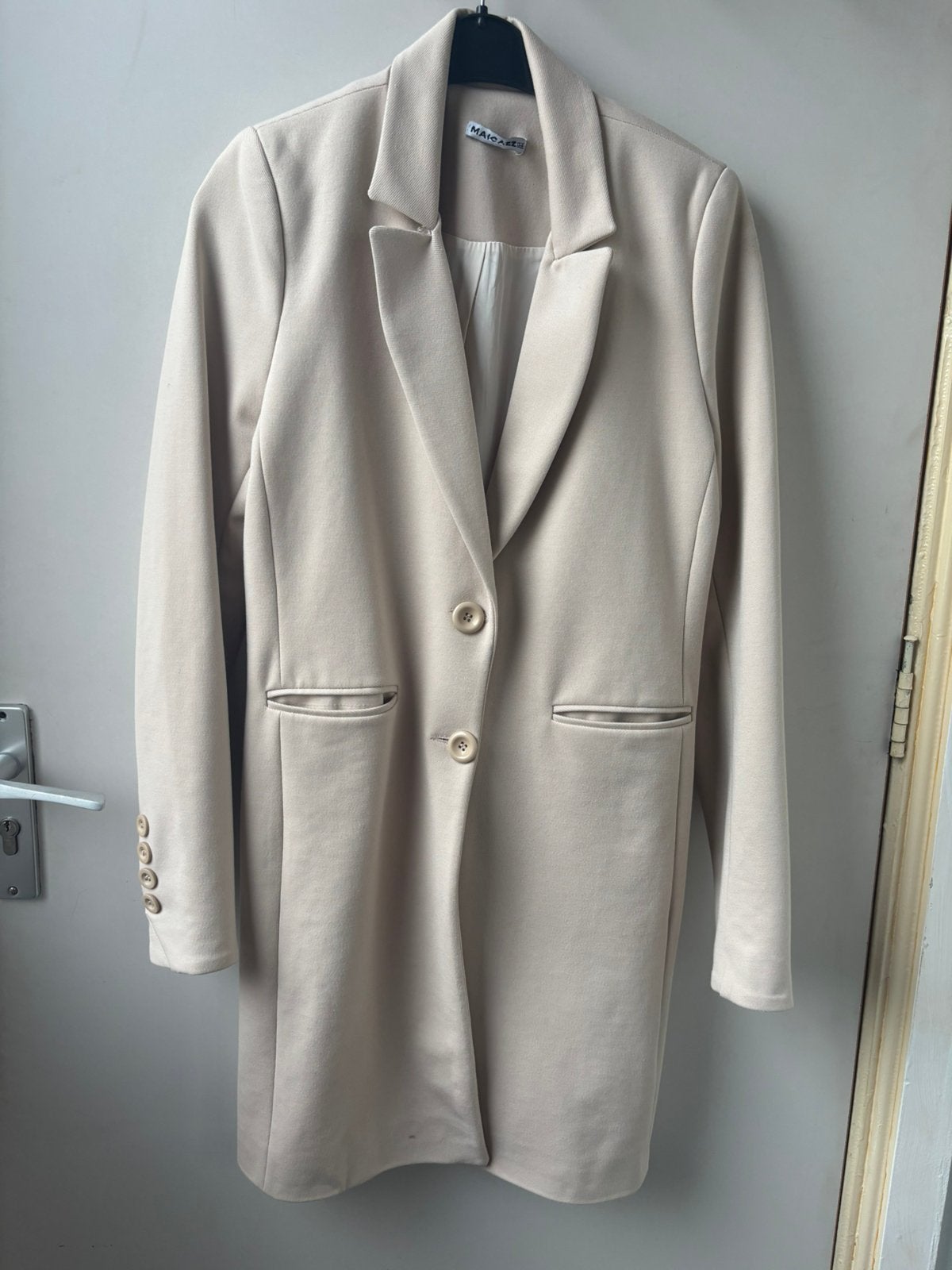 Lange jas Maicazz maat 34, Ophalen of Verzenden, Zo goed als nieuw, Maat 34 (XS) of kleiner, Beige