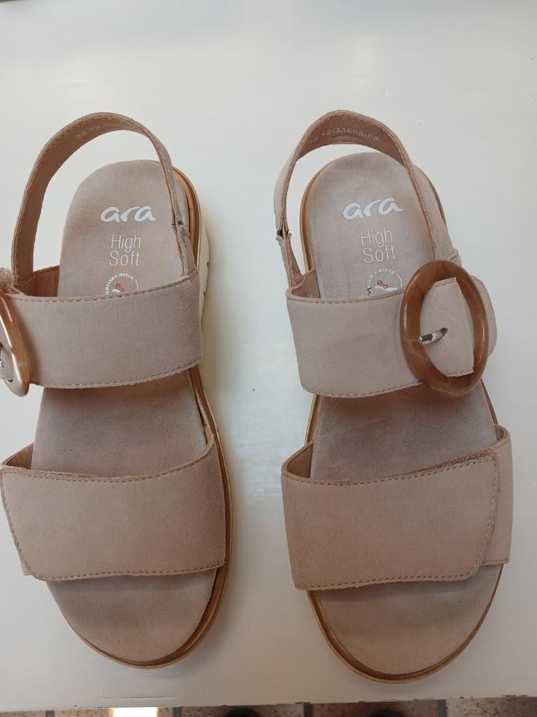 Dames Sandalen, Kleding | Dames, Schoenen, Ophalen of Verzenden, Nieuw, Beige, Sandalen of Muiltjes