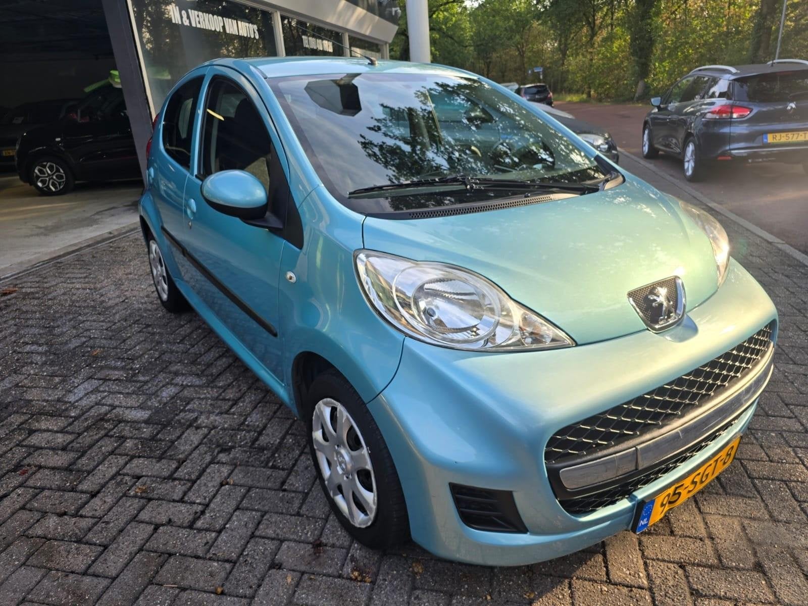 Peugeot 107 1.0-12V Urban Move | 2E EIGENAAR | 3/6 OF 12MND, Auto's, Voorwielaandrijving, Euro 5, Stof, Gebruikt