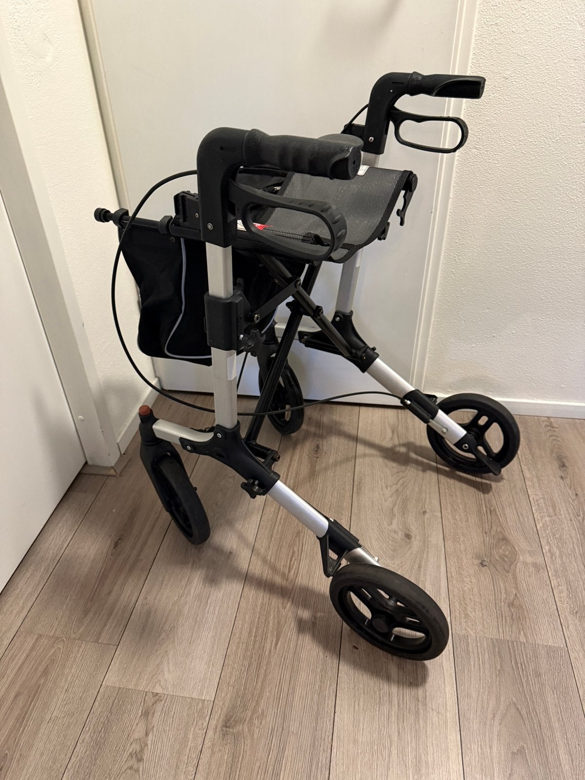Mooie rollator, Ophalen of Verzenden, Zo goed als nieuw