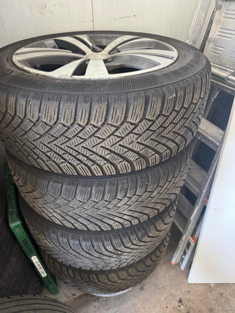 Peugeot Winterbanden 205/55 R16 met Velgen, Ophalen, Zo goed als nieuw