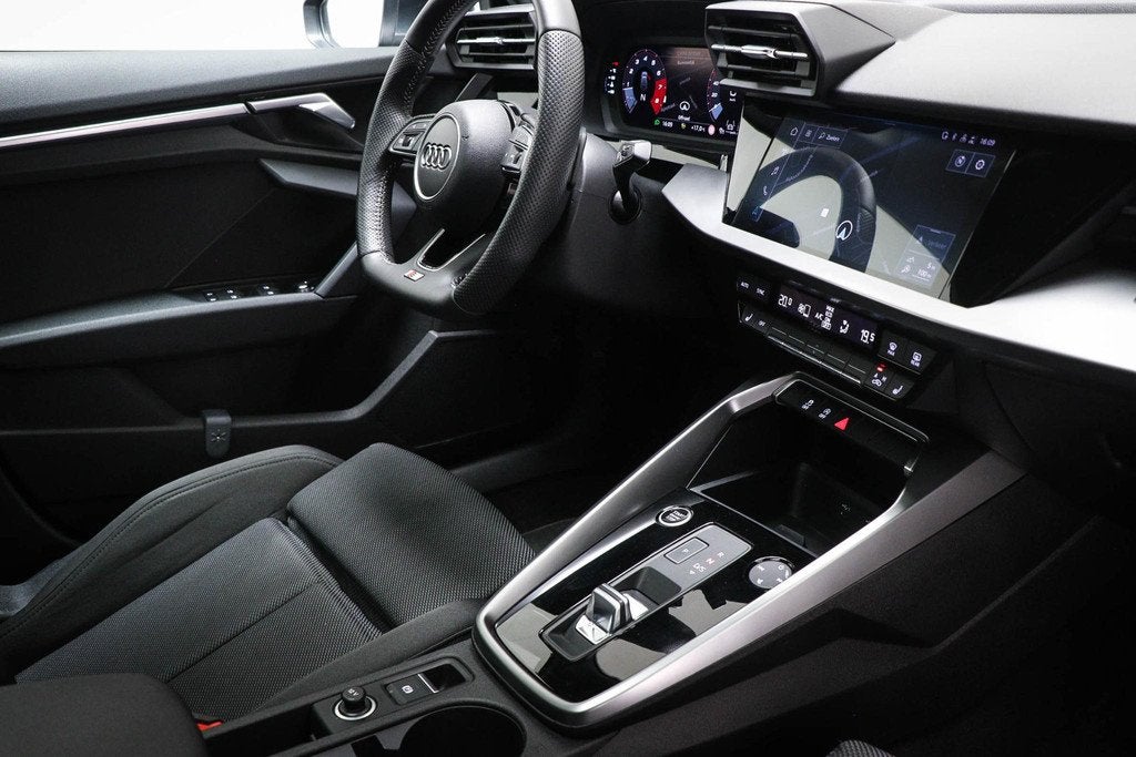 Audi A3 Sportback 35 TFSI Business edition | VIRTUAL COCKPIT, Auto's, Audi, Stof, 4 cilinders, 150 pk, Origineel Nederlands