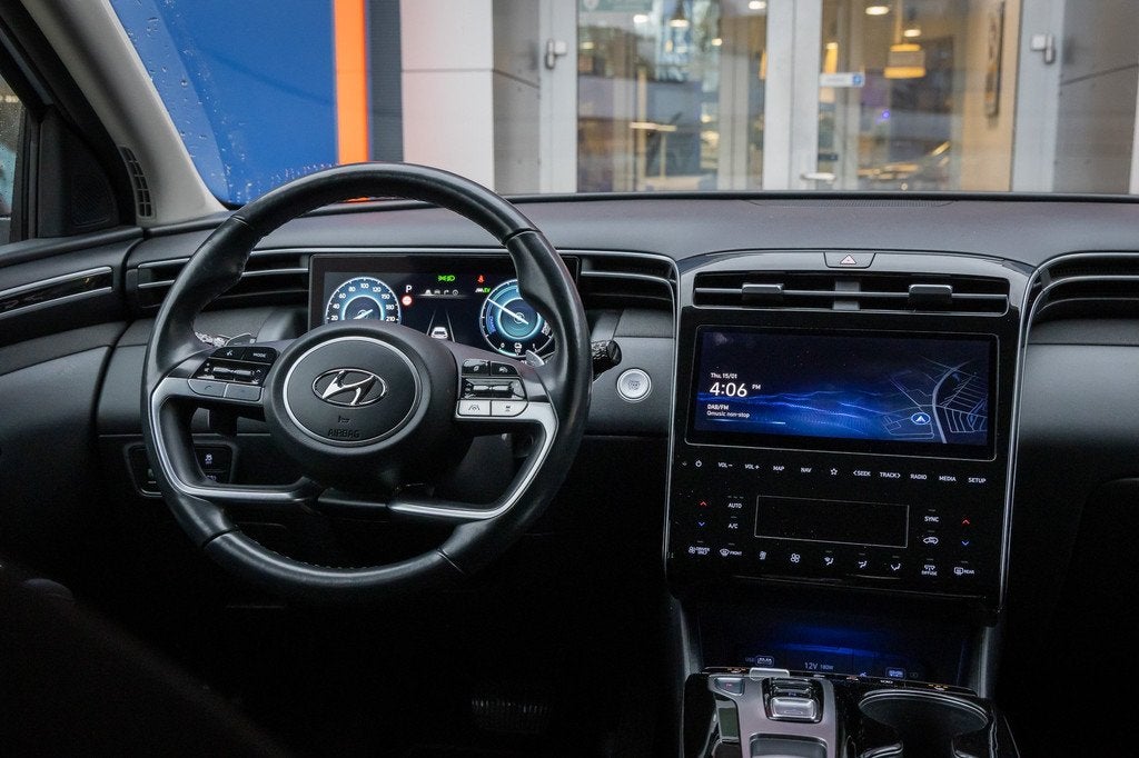 Hyundai TUCSON 1.6 T-GDI HEV Comfort Smart 230PK| Trekhaak |, 12 maanden, Gebruikt, 4 cilinders, 1650 kg