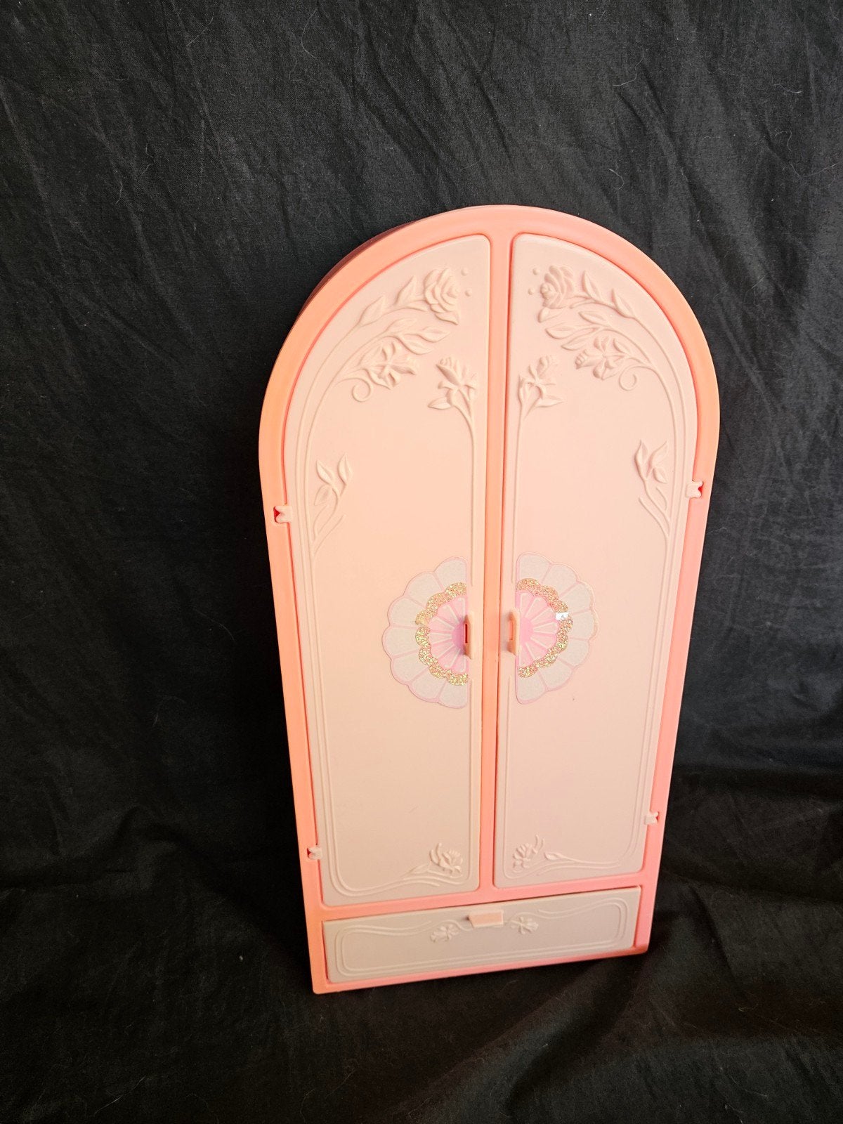 Barbie Sweet Roses Armoire Pink Kledingkast 1987, Ophalen of Verzenden, Gebruikt, Poppenhuis