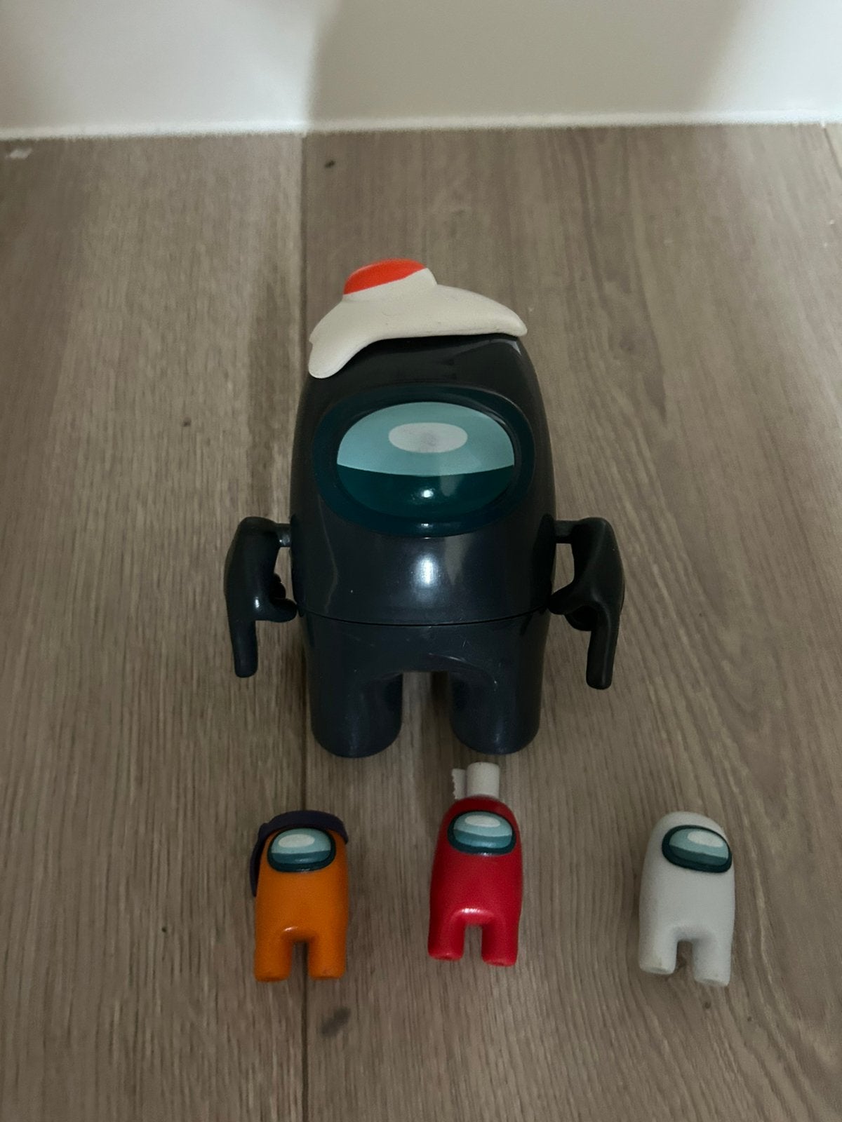 Among us actiefiguren, Ophalen of Verzenden, Zo goed als nieuw