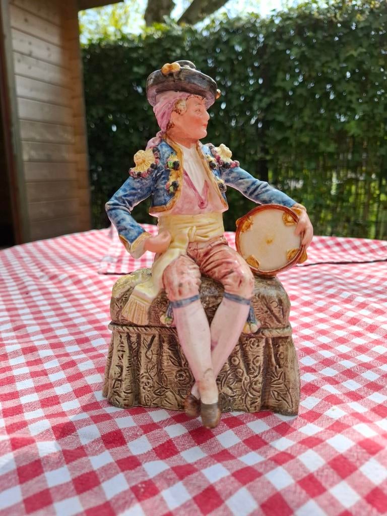 Vintage beeldje van een Spaanse danser met tamboerijn, Ophalen