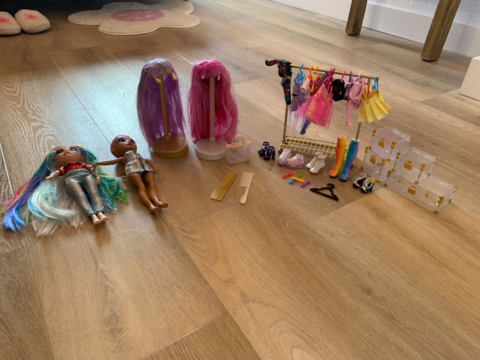 Rainbow High poppen met kleding en accessoires, Kinderen en Baby's, Speelgoed | Poppen, Ophalen of Verzenden, Gebruikt, Overige typen