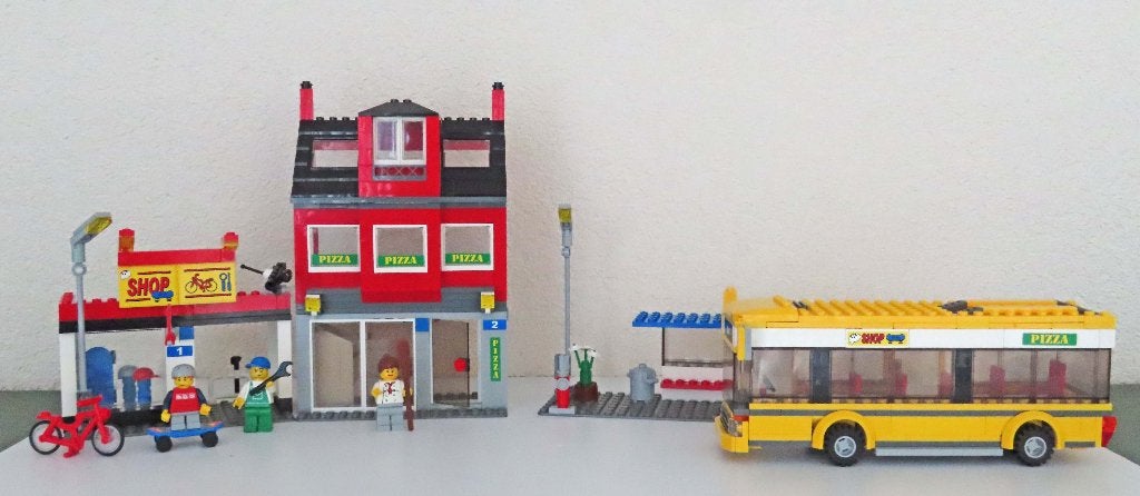 Foto 7 van Lego City straathoek 7641, met bijbeh. boekjes, izgst