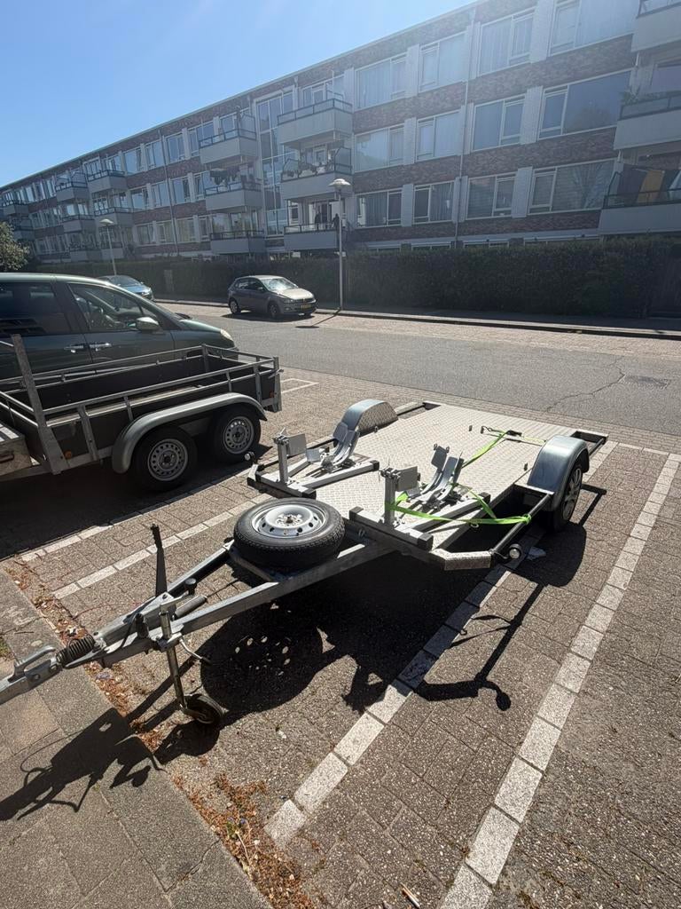 Motor trailer 2 motoren sterke aanhanger B rijbewijs, Ophalen of Verzenden, Zo goed als nieuw