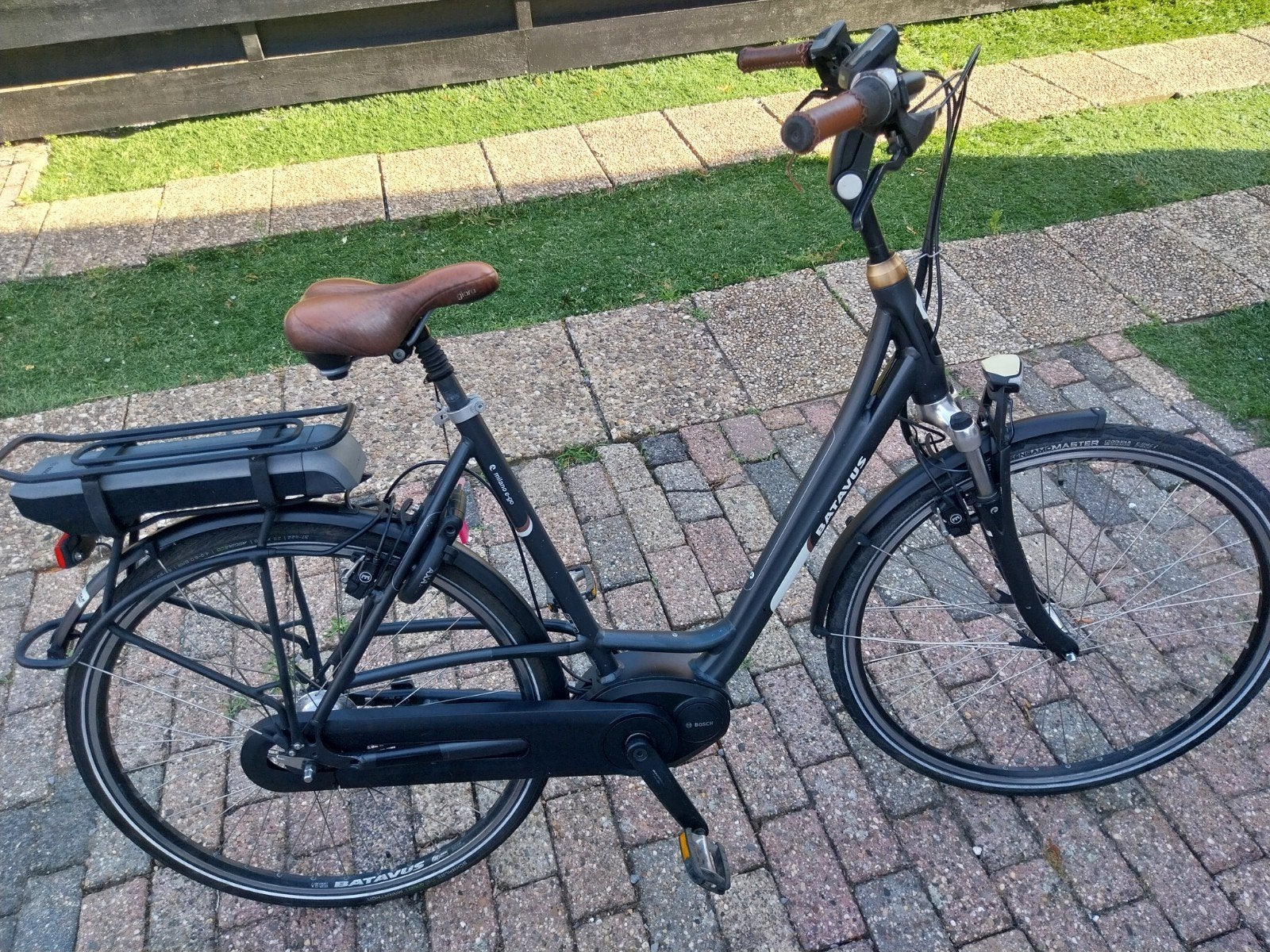 te koop batavus dames e bike met bosch, Fietsen en Brommers, Elektrische fietsen, 55 tot 59 cm, Ophalen, Gebruikt, Batavus
