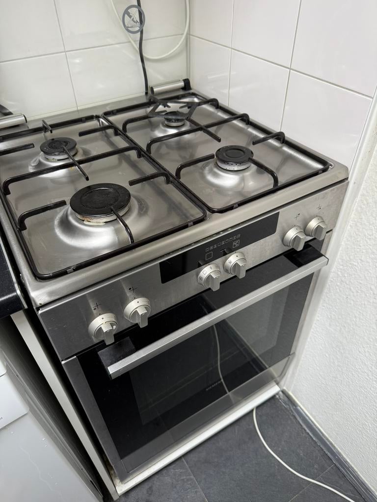 Oven siemens, Witgoed en Apparatuur, Fornuizen, Gebruikt, Gas, Vrijstaand, 85 tot 90 cm
