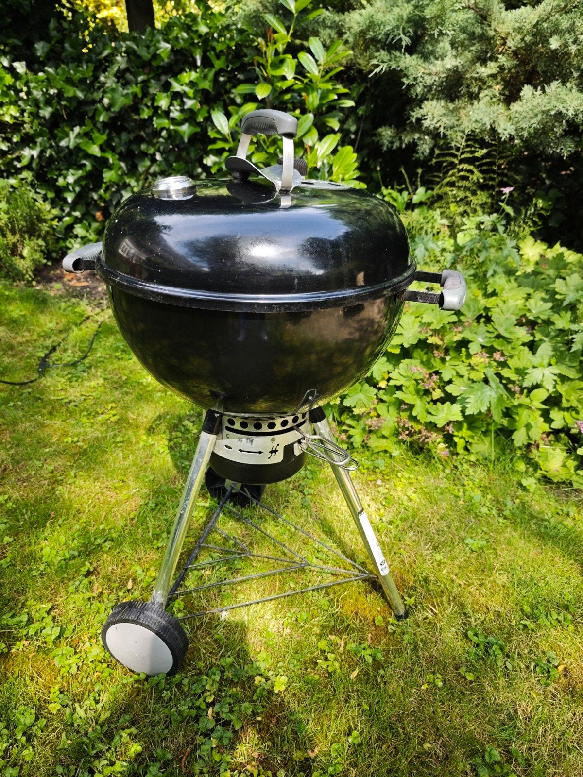 Weber Master-Touch GBS E-5750 BBQ with accessories, Ophalen, Gebruikt, Weber