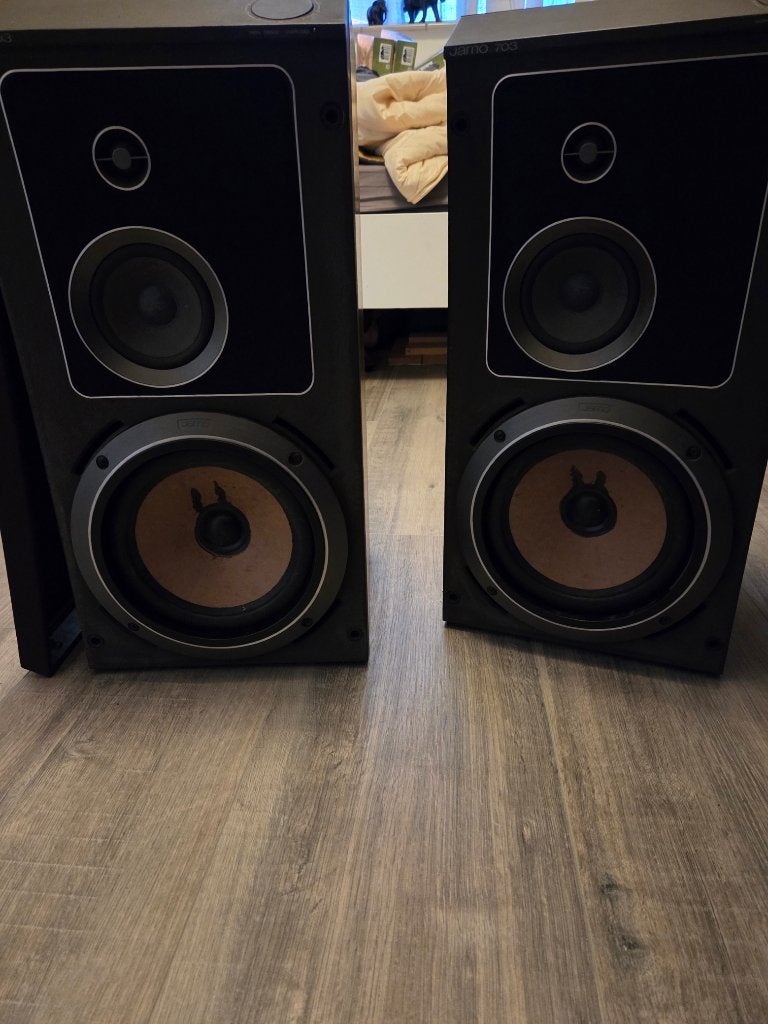 Jamo 703 Vintage speakers 1983, Ophalen, Zo goed als nieuw, 60 tot 120 watt, Front, Rear of Stereo speakers