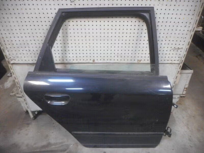 PORTIER RECHTS ACHTER Audi A4 Avant (B6) (01-2001/01-2005), Auto-onderdelen, Gebruikt, Deur, Auto-Union-Straße 1, 85057 Ingolstadt, DE