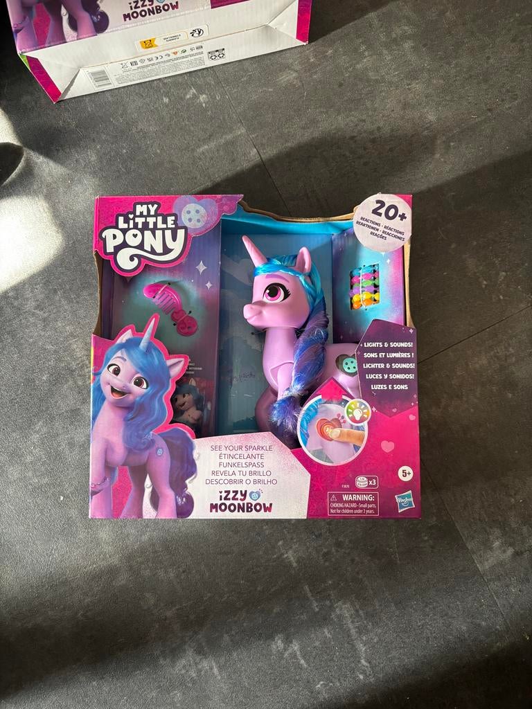 Nieuw My Little Pony Izzy Moonbow met Licht & Geluid, Ophalen of Verzenden, Nieuw, Meisje